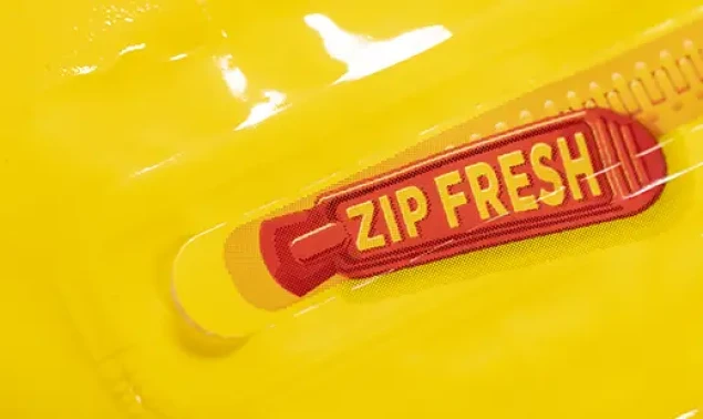 Stand up pouch with zipper and laser scratching 